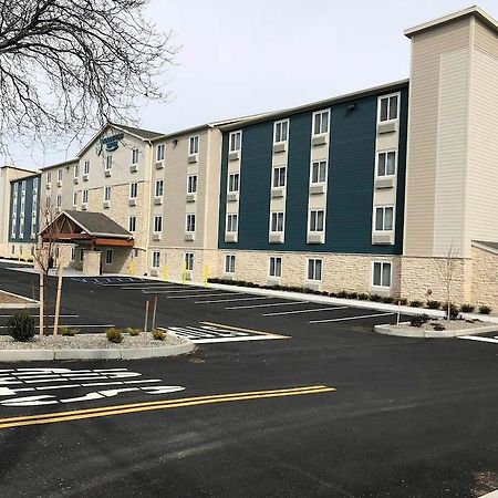 Woodspring Suites Providence Exterior photo