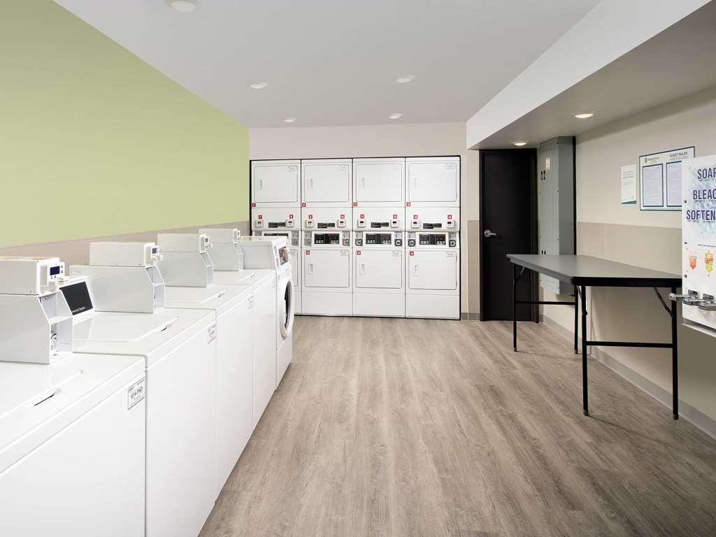 Woodspring Suites Providence Facilities photo